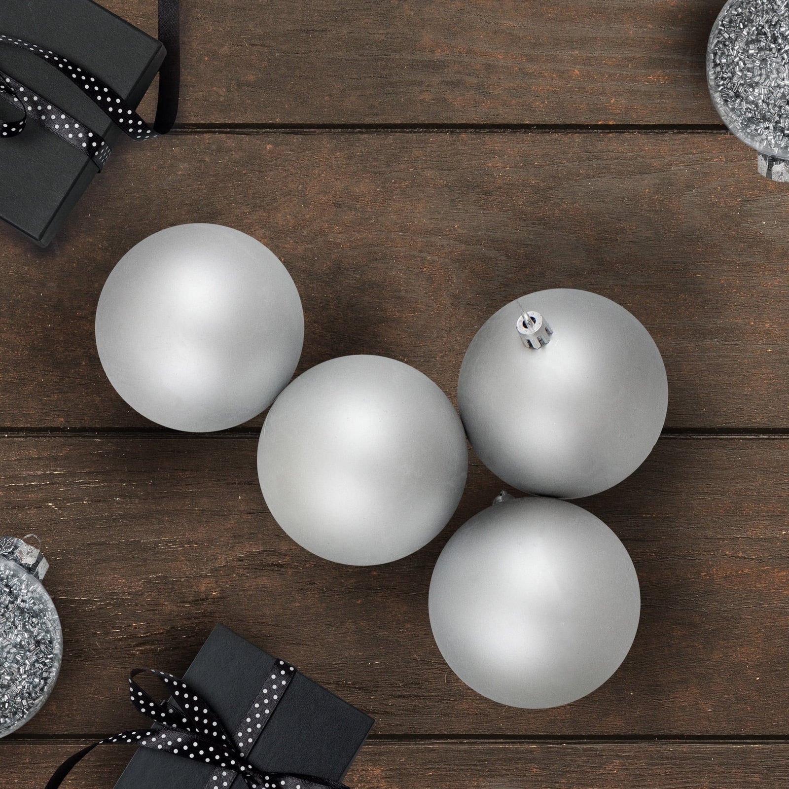 12Ct Shatterproof Matte Christmas Ball Ornament Set 4" - Silver